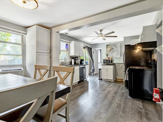 60 Gazo Avenue, Burlington, VT 05401