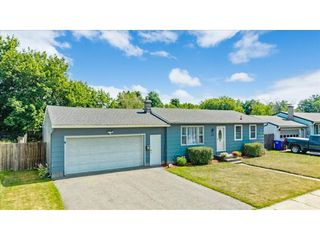 60 Gazo Avenue, Burlington, VT 05401