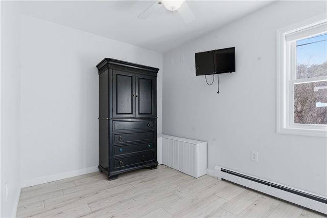 462 Lake Shore Drive, Warwick, RI 02889