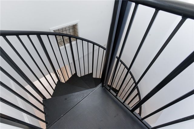 462 Lake Shore Drive, Warwick, RI 02889