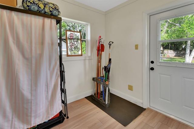 40 CARNATION LANE, Debary, FL 32713