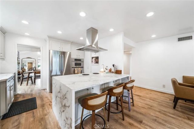 1517 E Riverview, Orange, CA 92865