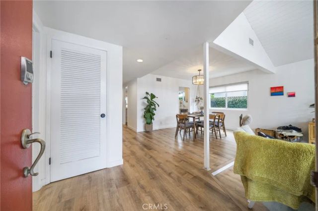 1517 E Riverview, Orange, CA 92865