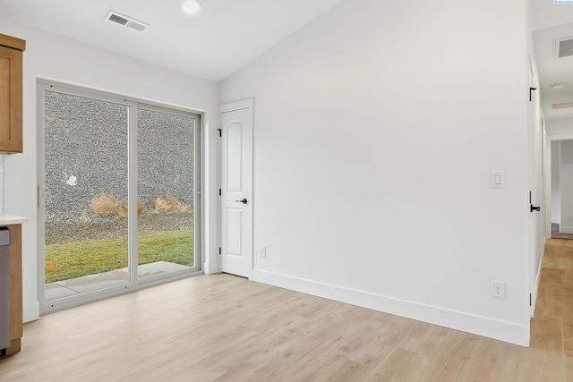 6650 W 28th Ave, Kennewick, WA 99338