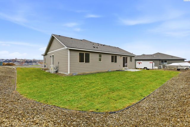 6650 W 28th Ave, Kennewick, WA 99338