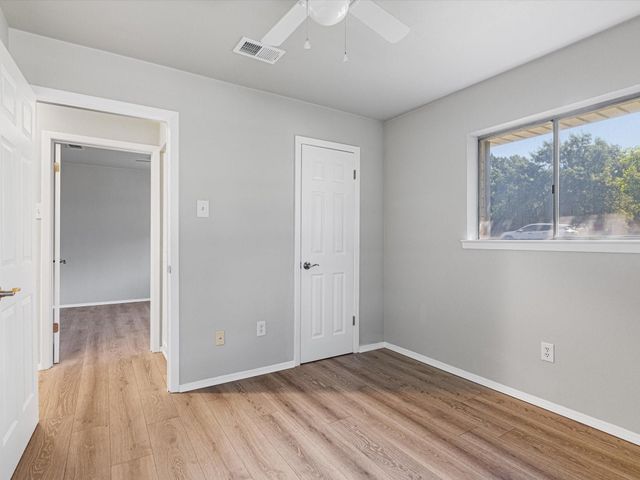 513 Bluebonnet Lane, Red Oak, TX 75154
