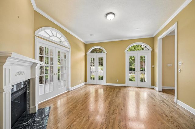3920 N Briarwood Drive, Brenham, TX 77833