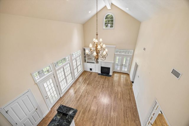 3920 N Briarwood Drive, Brenham, TX 77833