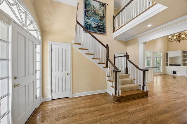 3920 N Briarwood Drive, Brenham, TX 77833