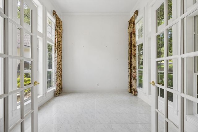 3920 N Briarwood Drive, Brenham, TX 77833