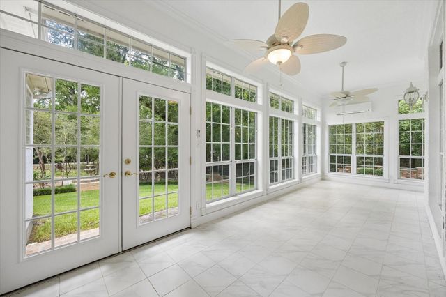 3920 N Briarwood Drive, Brenham, TX 77833