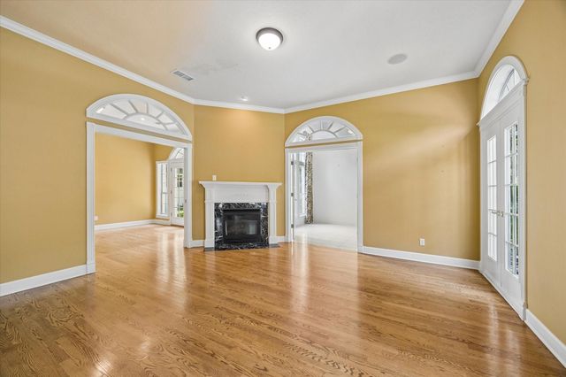3920 N Briarwood Drive, Brenham, TX 77833