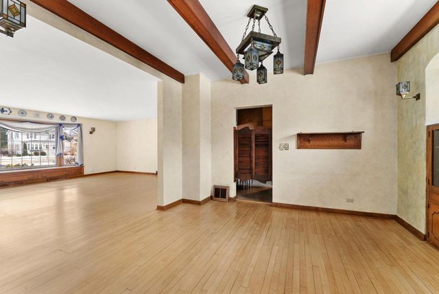 543 Roosevelt ROAD, Kohler, WI 53044