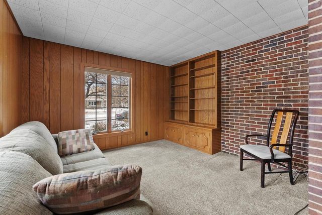 543 Roosevelt ROAD, Kohler, WI 53044