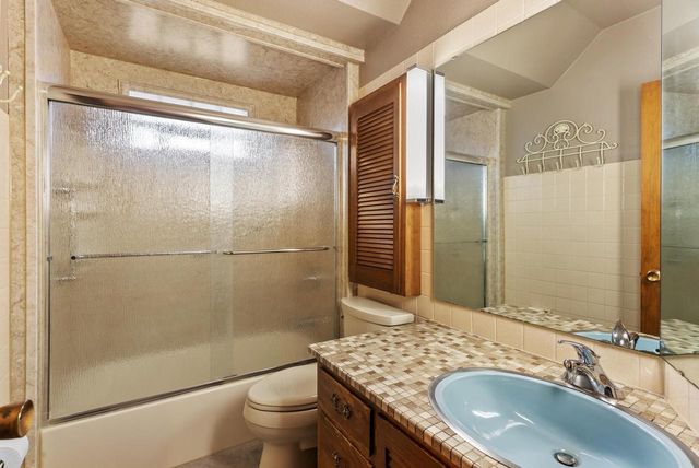 543 Roosevelt ROAD, Kohler, WI 53044