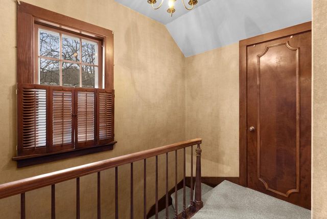 543 Roosevelt ROAD, Kohler, WI 53044