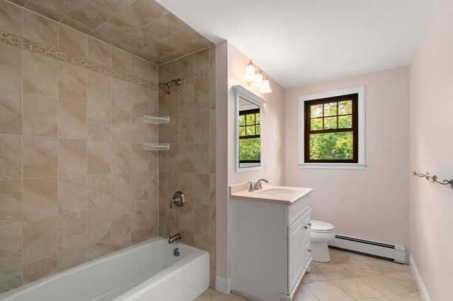6 Aricia Ln, Winchester, MA 01890