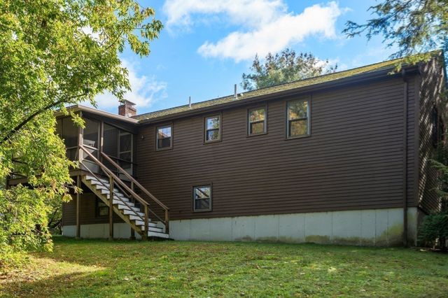 6 Aricia Ln, Winchester, MA 01890
