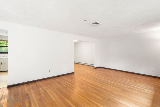 6 Aricia Ln, Winchester, MA 01890