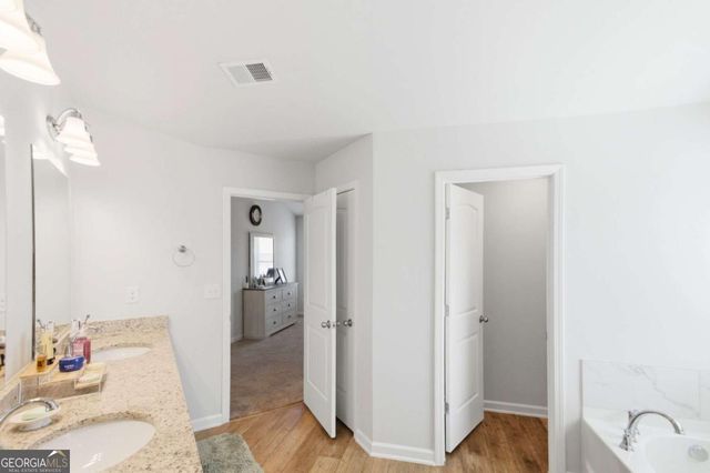 305 Eleanora Crossing, Loganville, GA 30052