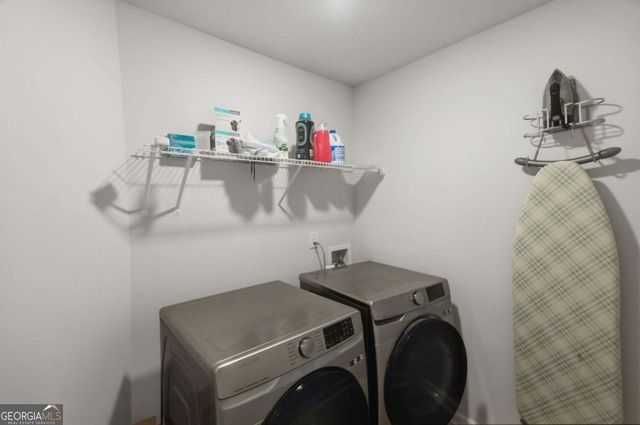 305 Eleanora Crossing, Loganville, GA 30052