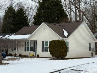 1412 Bells Knox Road, Charlotte, NC 28214