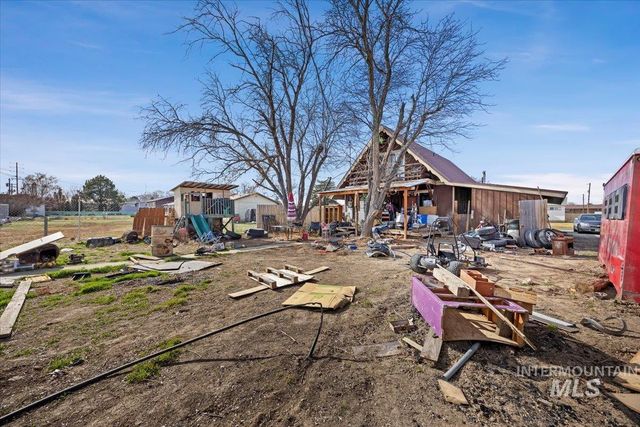 586 Bolton St, Twin Falls, ID 83301