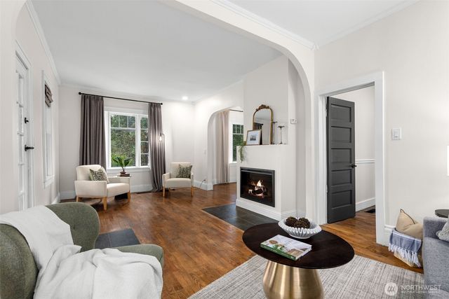 4213 Burnham Drive, Gig Harbor, WA 98332