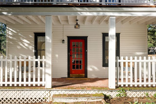 4213 Burnham Drive, Gig Harbor, WA 98332