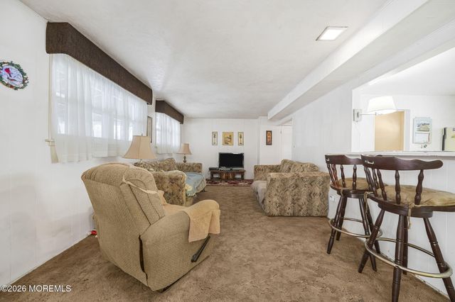 50 Creighton Circle, Old Bridge, NJ 08857