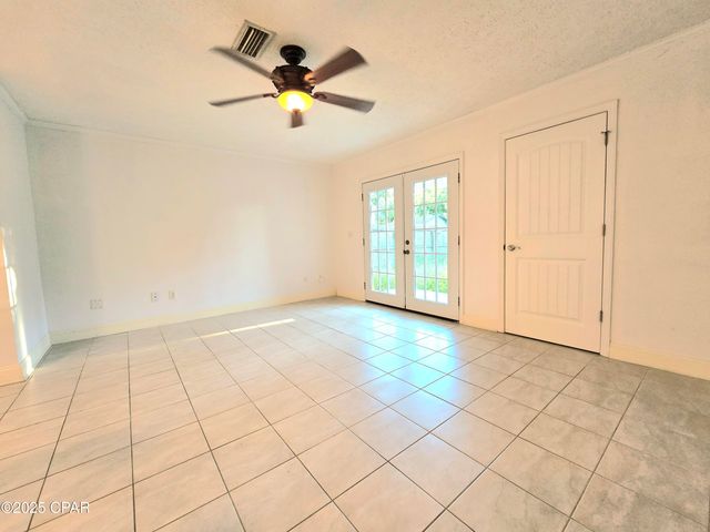 1913 Laurel Avenue A, Panama City, FL 32405