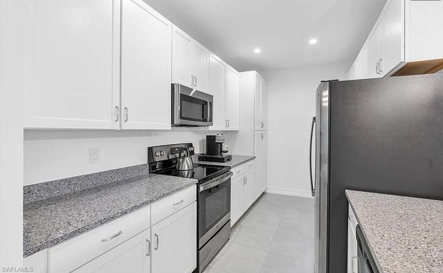 7624 Morgan WAY, Naples, FL 34119