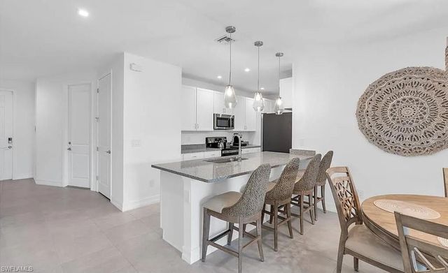 7624 Morgan WAY, Naples, FL 34119