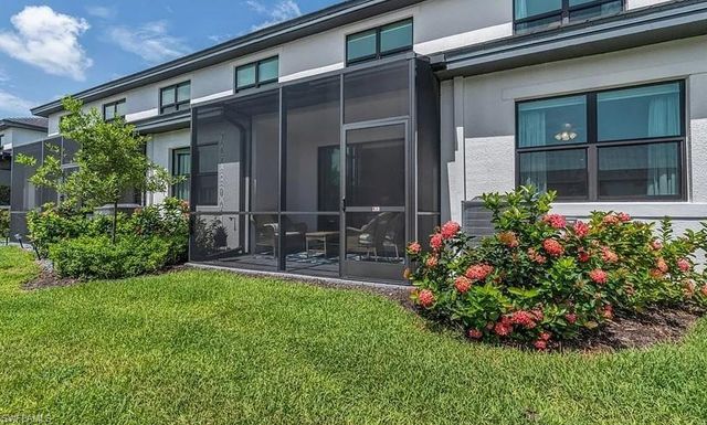 7624 Morgan WAY, Naples, FL 34119