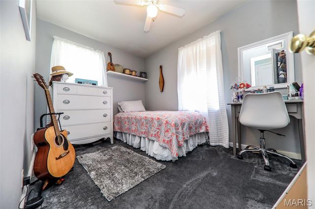 805 Victory Drive, Collinsville, IL 62234
