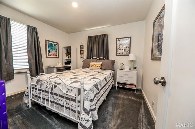 805 Victory Drive, Collinsville, IL 62234