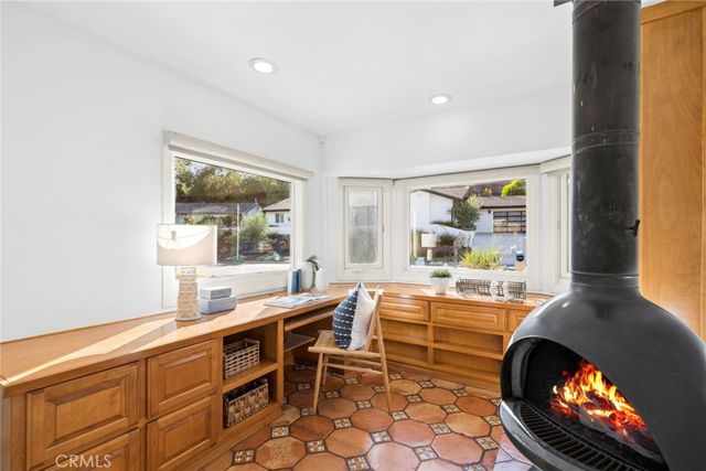 10392 Mira Vista, North Tustin, CA 92705