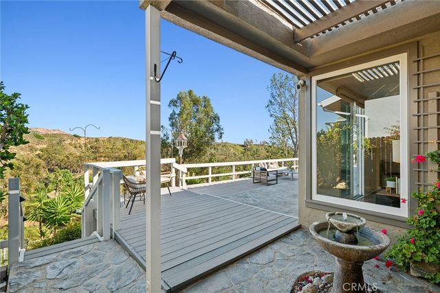 10392 Mira Vista, North Tustin, CA 92705
