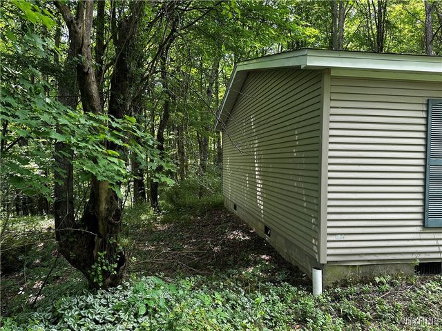 6659 Cross Road, Great Valley, NY 14741