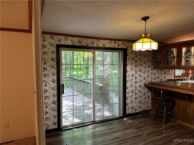 6659 Cross Road, Great Valley, NY 14741