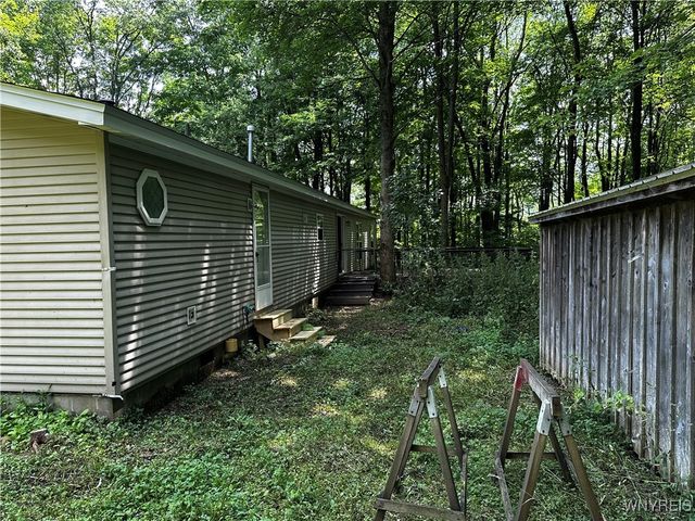 6659 Cross Road, Great Valley, NY 14741