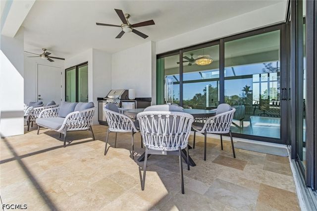 4337 NE 9th CT, Cape Coral, FL 33909