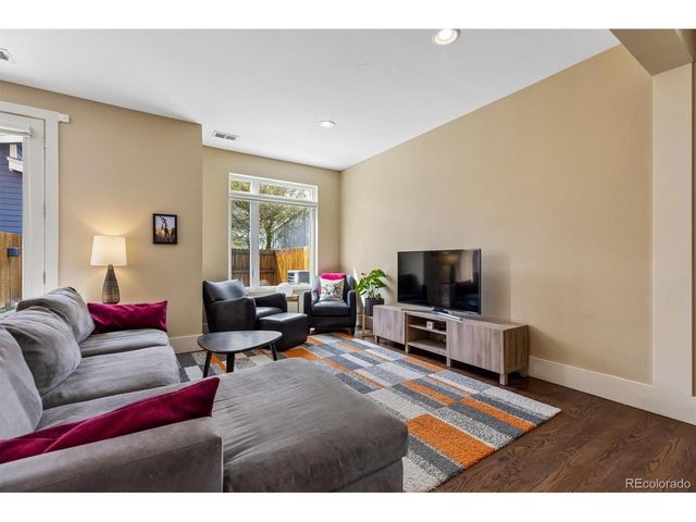 2661 S Bannock St, Denver, CO 80223