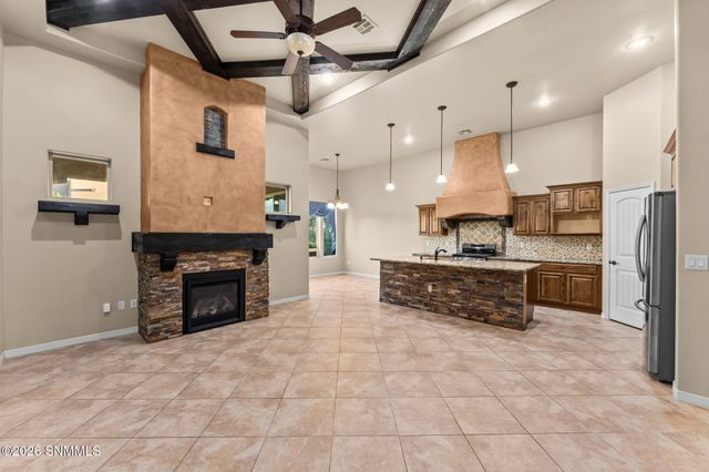 4070 Monte Sombra Avenue, Las Cruces, NM 88012