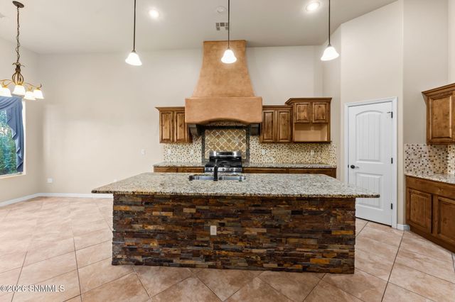 4070 Monte Sombra Avenue, Las Cruces, NM 88012