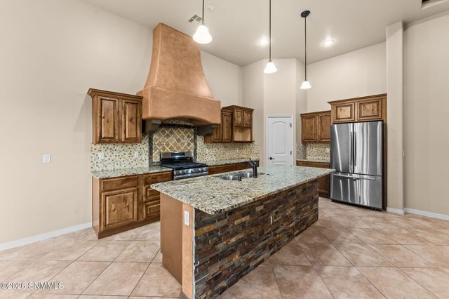 4070 Monte Sombra Avenue, Las Cruces, NM 88012