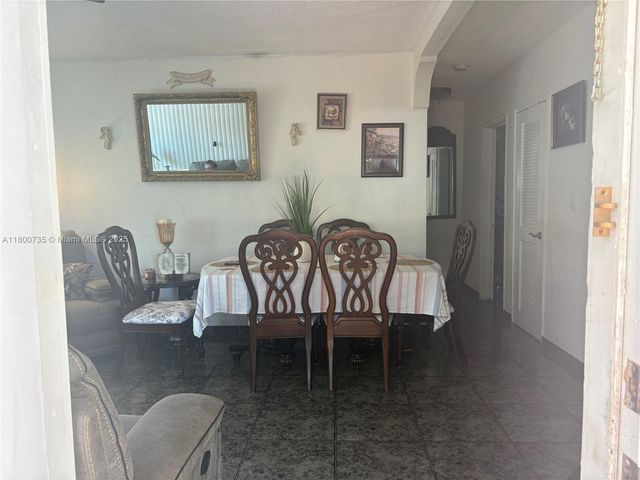 2530 Washington St, Hollywood, FL 33020