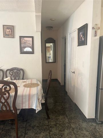 2530 Washington St, Hollywood, FL 33020