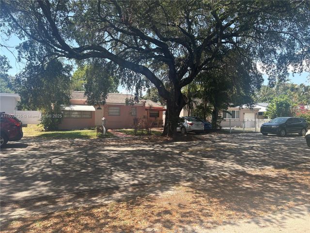 2530 Washington St, Hollywood, FL 33020