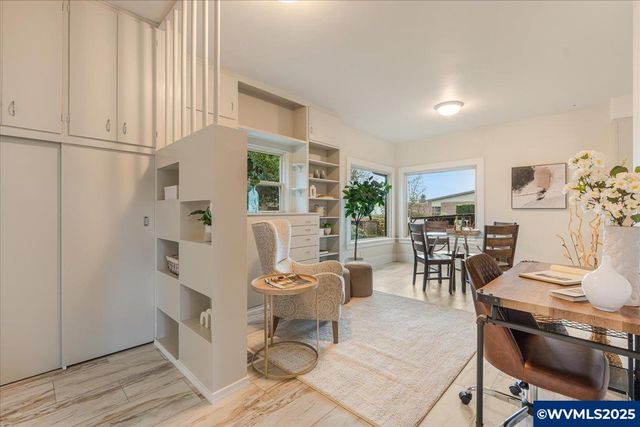 965 N 4th Av, Stayton, OR 97383